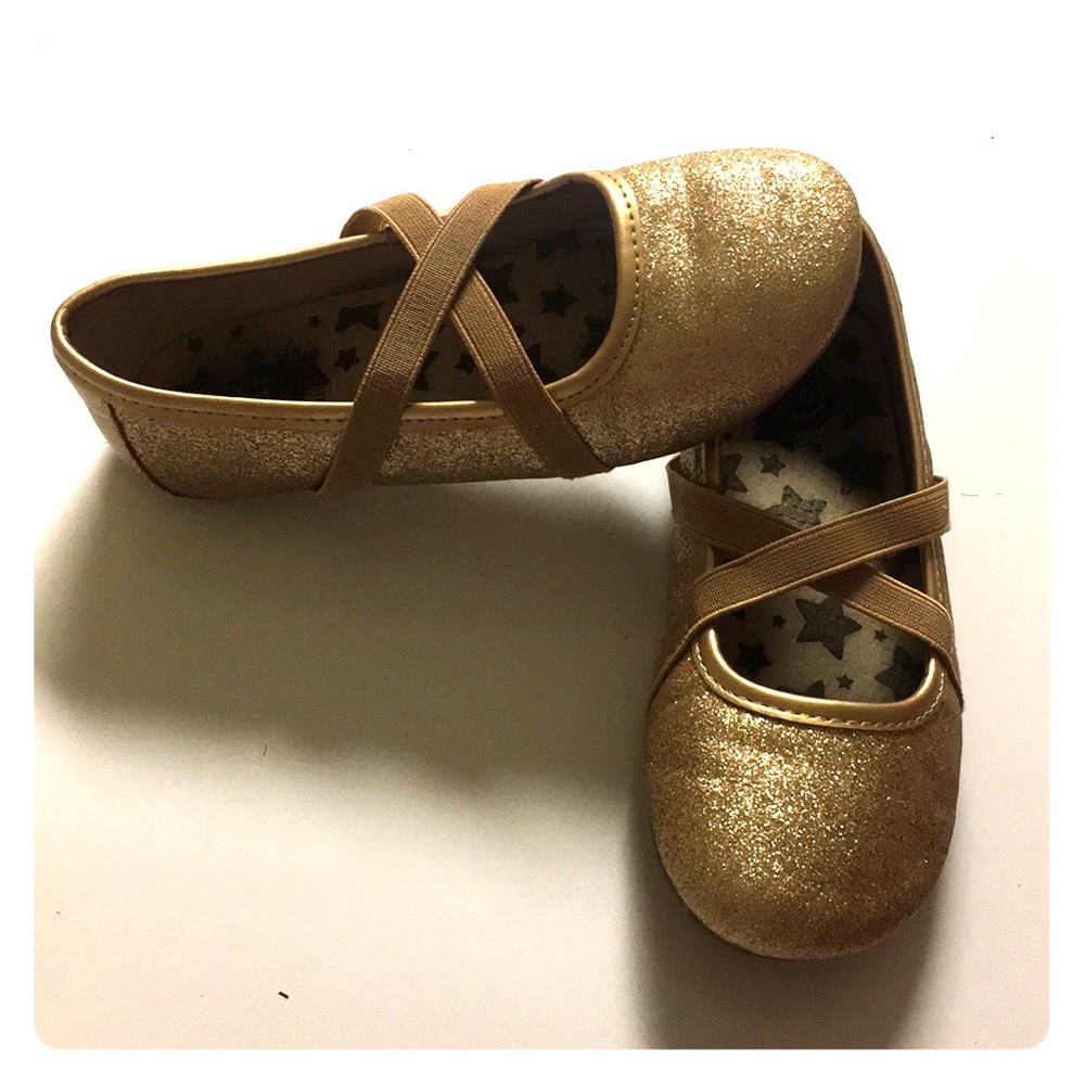 Livie and Luca size 13